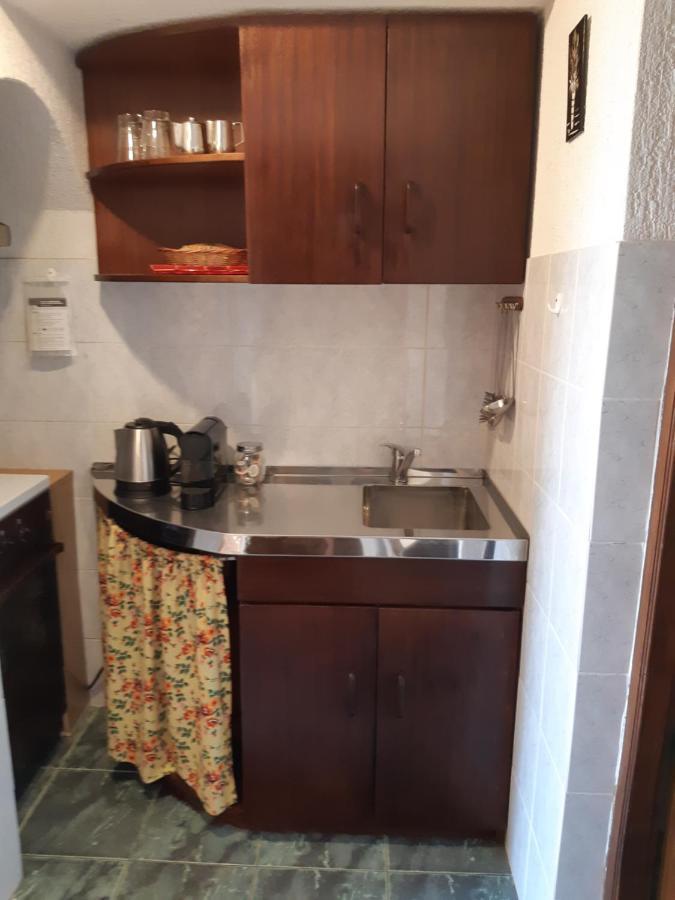Apartmani Andreja Pinezici  Bagian luar foto